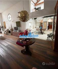 TRIBUNALE PRESSI - PIAZZETTA PERANNI disponiamo di