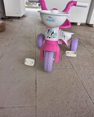 triciclo Minnie 