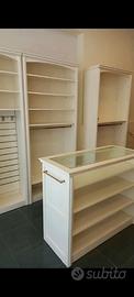 Arredamento negozio