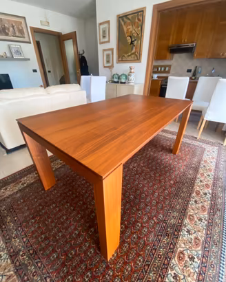 Tavolo in legno PERFETTO!