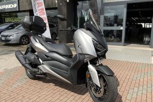Yamaha X-Max 400