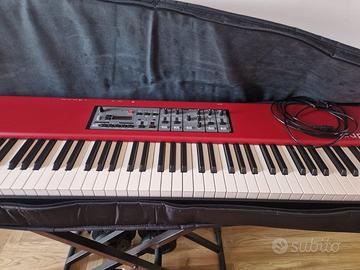 NORD PIANO 88  + CUSTODIA