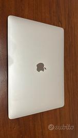MacBook Pro 13”  Retina 2,3 GHz i5 8Gb RAM SSD 128
