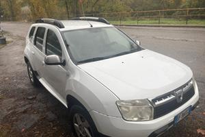 Dacia  Duster 