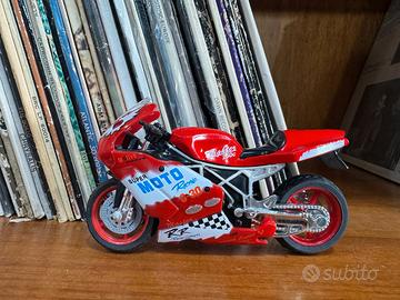 Modellino moto Teorema Giocattoli (modello Racing)