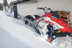 Polaris Rmk khaos 850 anno 2020