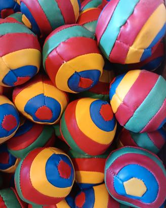 Palle da Giocoliere. stock di 30 palle. Giocoleria