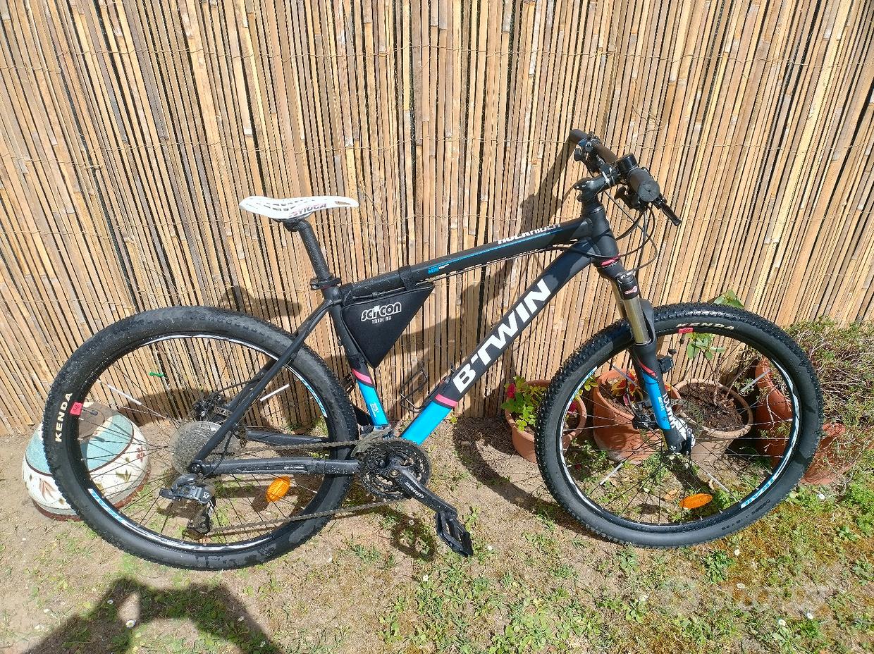 Rockrider 560 Fantastiche offerte di Biciclette