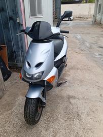 Aprilia SR 150 2 t