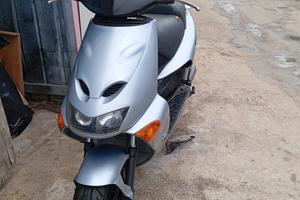 Aprilia SR 150 2 t