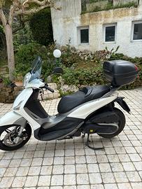 Beverly 350 sport touring 2012