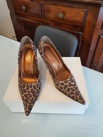 Décolleté n. 37 maculate tacco 10