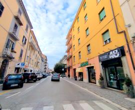 Via Roma - 145mq con due soffitte - Centro Città