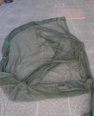 Us/uk army v'nam mosquito net