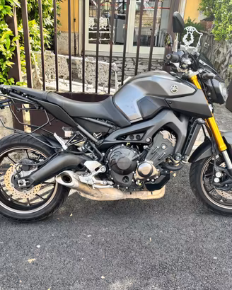 Moticiclo mt09 yamaha