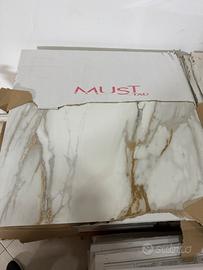 Pavimento Gres porcellanato effetto marmo