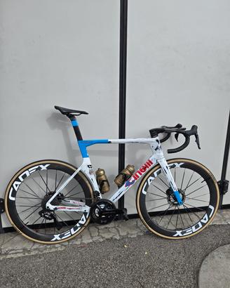 Kit telaio Cinelli Pressure colorazione Colpack 