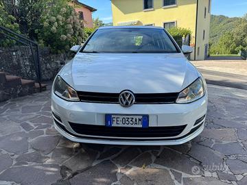 Volkswagen Golf 1.6 TDI 110 CV 5p. Highline BlueMo