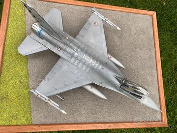 F16 A SCALA 1/32 37 STORMO TRAPANI