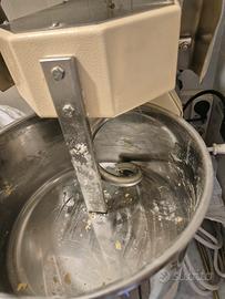 IMPASTATRICE 5 KG