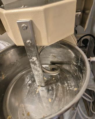IMPASTATRICE 5 KG