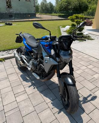 BMW F900R