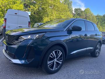 Peugeot 3008 BlueHDi 130 S&S*Automatik*Navi*Solo 5