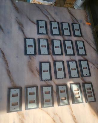 Placche supporti e prese bticino Magic vintage. 