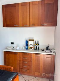Cucina completa in vero legno con elettrodomestici