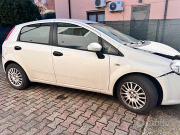 Fiat punto evo diesel leggi bn 2015