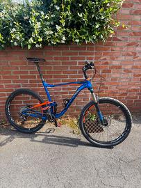 Giant Anthem 2 2018 MTB Full Suspension XL
