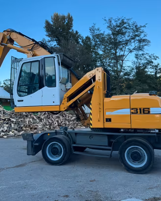 Liebherr A316 litronic caricatore gommato