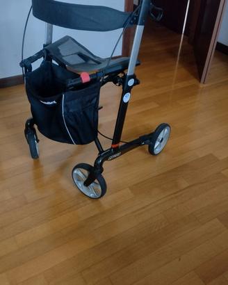 deambulatore in alluminio