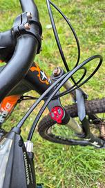 bicicletta MTB 27,5