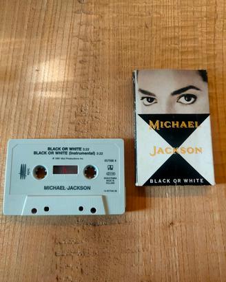 musicassetta di Michael Jackson black or white 