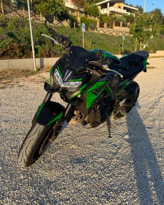 KAWASAKI Z900