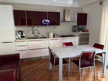 Cucina completa - piano  Okite ed elettrodomestici