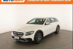 MERCEDES-BENZ E 220 WM14803