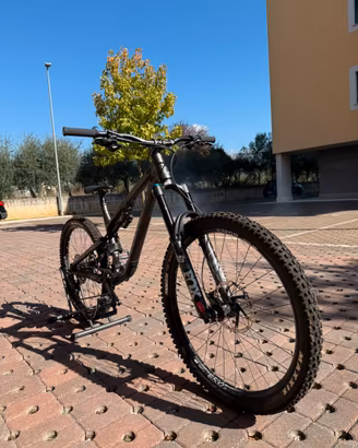 COMMENCAL META SX V4 ESSENTIAL