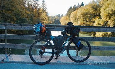 Gravel monstercross bombtrack beyond 1 2022 tg L