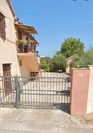 Casa indipendente con ampia corte 