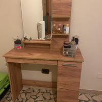 Scrivania trucco