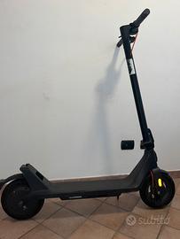Monopattino elettrico xiaomi 2024