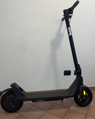 Monopattino elettrico xiaomi 2024