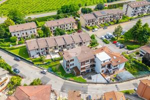 CASA INDIPENDENTE A LAVAGNO