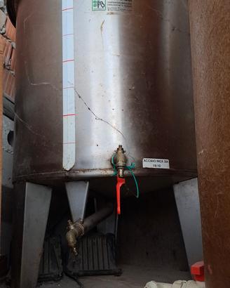 Attrezzature per cantina, vinificazione e olio