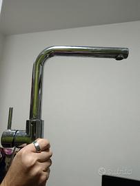 Rubinetto miscelatore d'acciaio Smeg