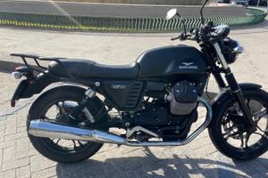 Moto Guzzi V7 II - 2016