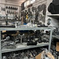 PIASTRE VARIE PER HARLEY DAVIDSON