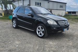 mercedes ml 320 anno 2007 